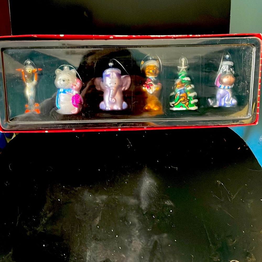 Disney Winnie the Pooh ornament set